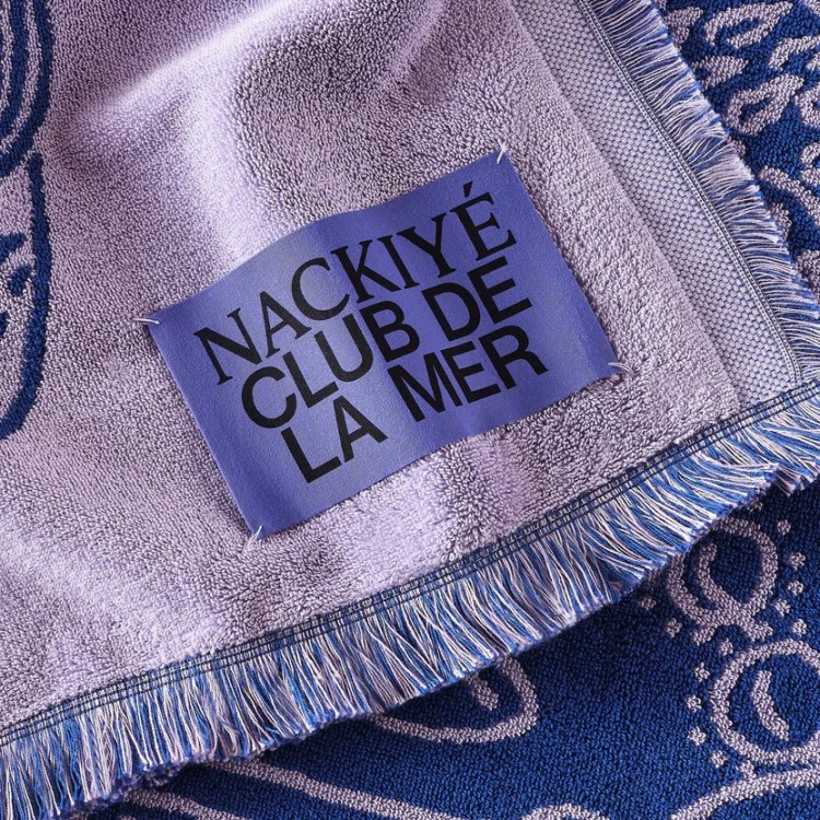 NACKIYÈ ÖZEL TASARIM DESENLİ PLAJ HAVLUSU 90x150cm LAVENDER SEA NACKIYÈ ÖZEL TASARIM DESENLİ PLAJ HAVLUSU 90x150cm LAVENDER SEA