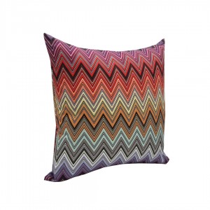 ZIGZAG DESENLİ YASTIK 50x50