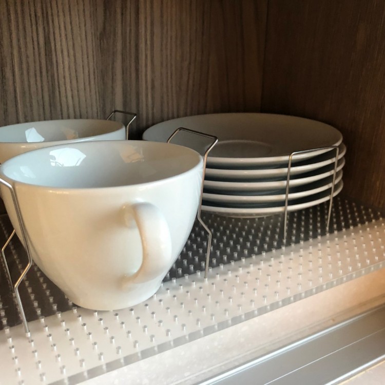 CLINK FREE TEKNE VE KARAVANLAR İÇİN PASLANMAZ ÇELİK BARDAK VE KUPA SABİTLEYİCİ - 6 adet (3 BARDAKLIK)