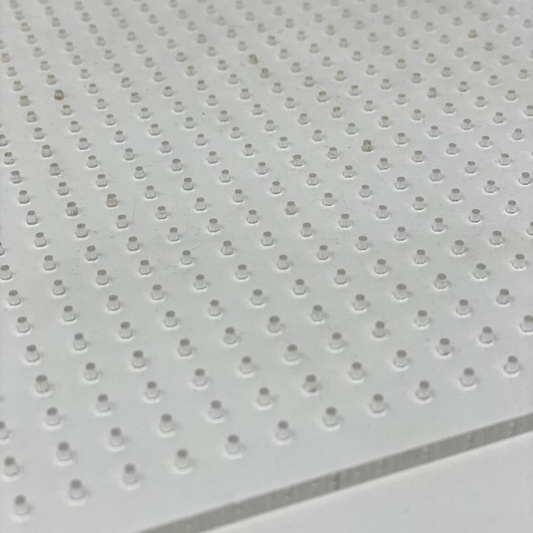 CLINK FREE TEKNE VE KARAVANLAR İÇİN TABAK ,BARDAK VE KADEH SABİTLEYİCİ DELİKLİ AKRİLİK PLEKSİ TEPSİ  -  22x33cm